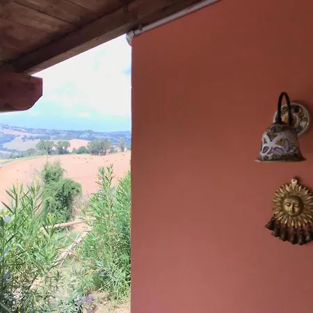 Вилла Charming 3 Bed In Stunnings Views Отриколи